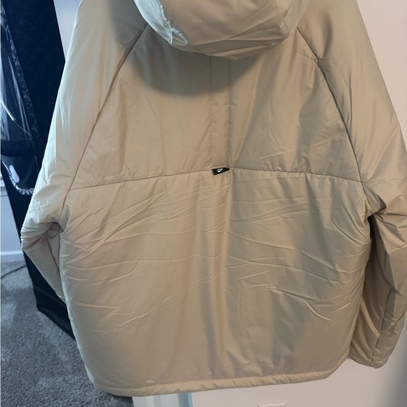 Nike Therma Fit Puffer Jacket - Picture 4 of 7